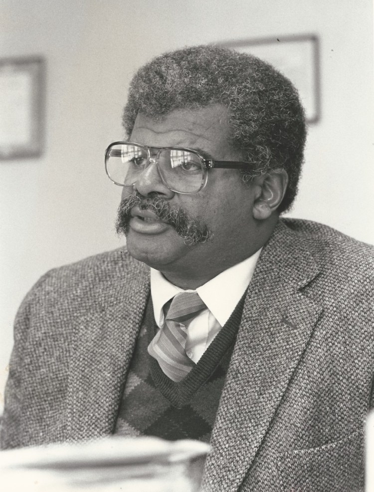 Picture of Gus Newport